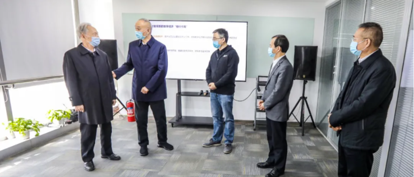 蔡奇调研一流科技，强调建设数字经济标杆企业